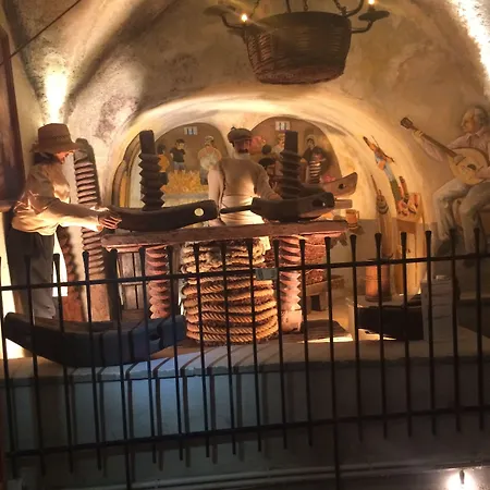 Glykeria Mini Апарт-отель 4*