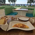 Glykeria Mini Aparthotel