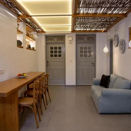 Glykeria Mini Apartahotel Playa de Perivolos