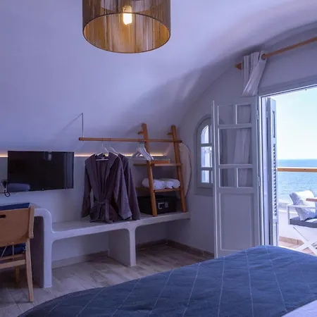 Glykeria Mini 3* Perivolos (Santorini)