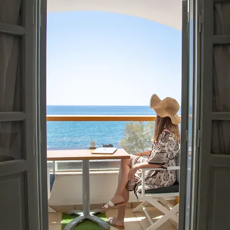 Lejlighedshotel Glykeria Mini
