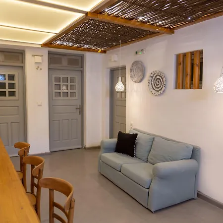 Lejlighedshotel Glykeria Mini