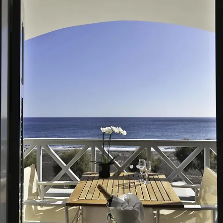 Glykeria Mini 3* Perivolos (Santorini)