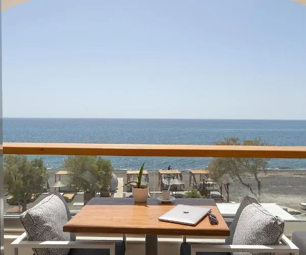 Glykeria Mini Aparthotel 4*