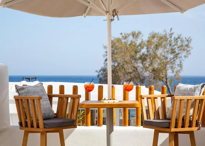 Glykeria Mini 4* Perivolos (Santorini)