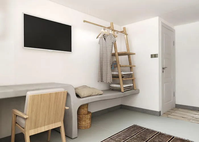 Glykeria Mini Aparthotel 4*