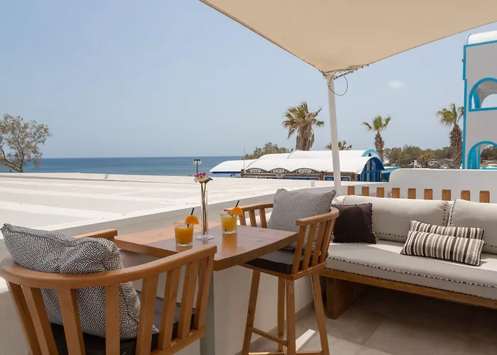 Glykeria Mini Perivolos (Santorini)